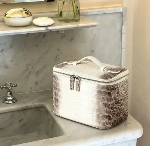 Sahara Vanity Case